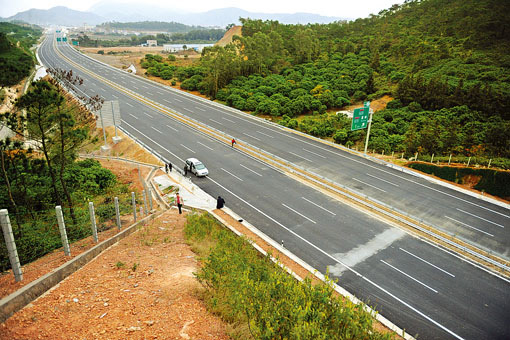 惠河高速線纜工程