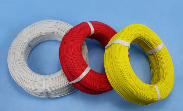 在高壓電力電纜周圍發生火情時需要如何保護呢.jpg 在高壓電力電纜周圍發生火情時需要如何保護呢.jpg