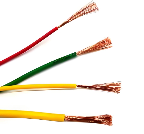 在電力工程中,絕緣導(dǎo)線發(fā)揮著至關(guān)重要的作用.jpg 在電力工程中,絕緣導(dǎo)線發(fā)揮著至關(guān)重要的作用.jpg